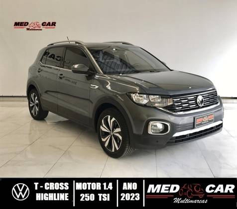 VOLKSWAGEN T-CROSS 1.4 250 TSI TOTAL FLEX HIGHLINE AUTOMÁTICO VOLKSWAGEN T-CROSS 1.4 250 TSI TOTAL FLEX HIGHLINE AUTOMÁTICO